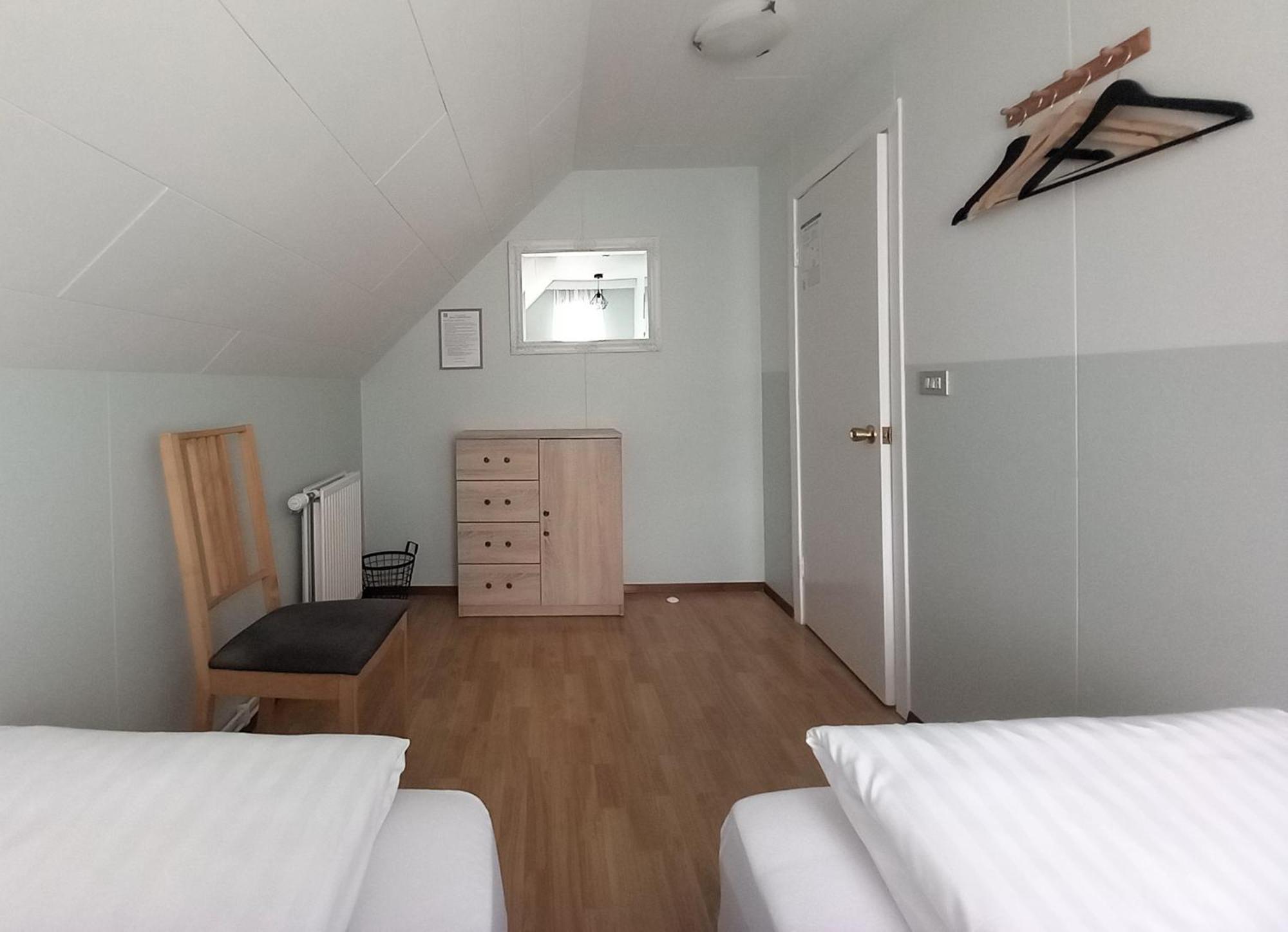Husavik Green Hostel Экстерьер фото