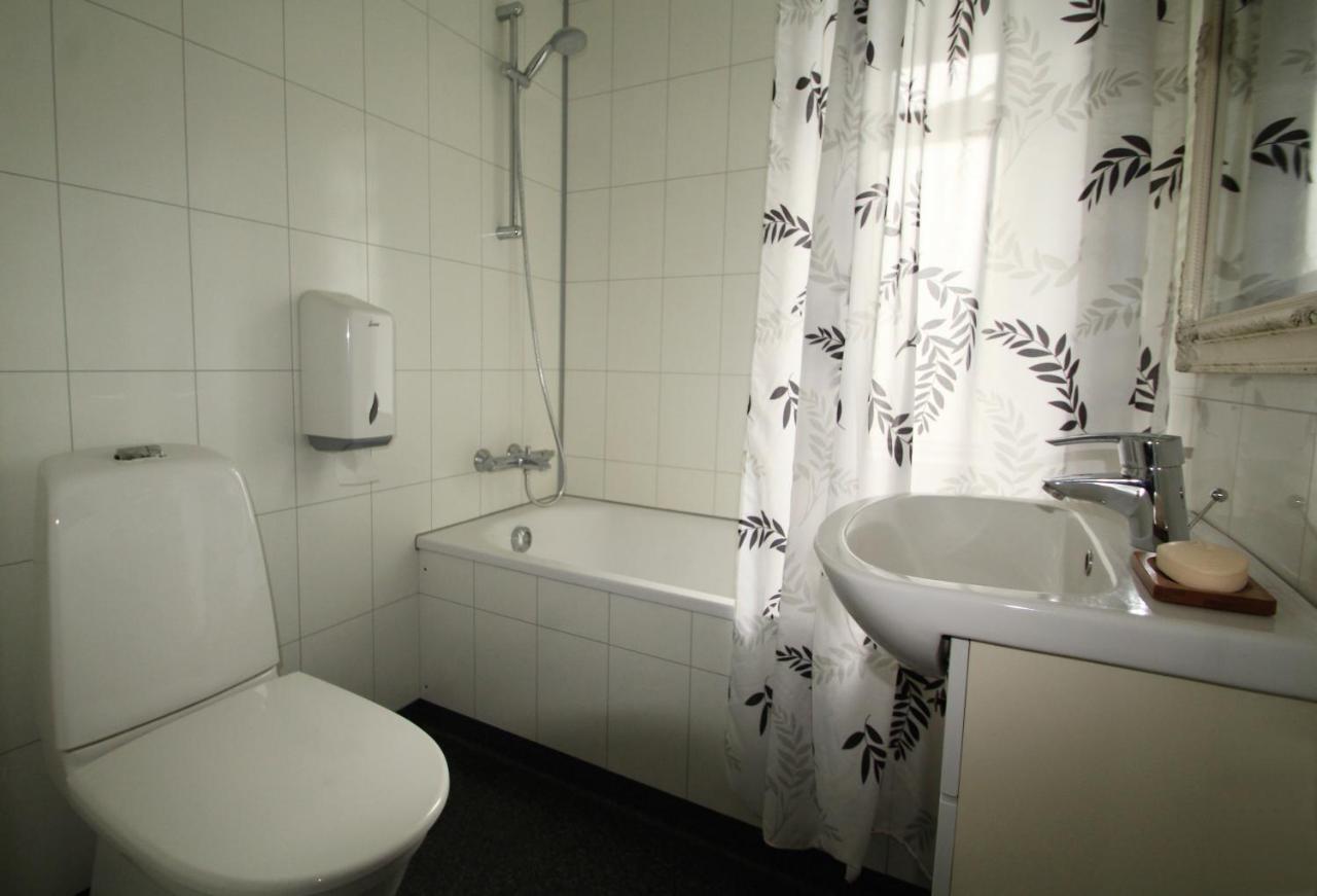 Husavik Green Hostel Экстерьер фото